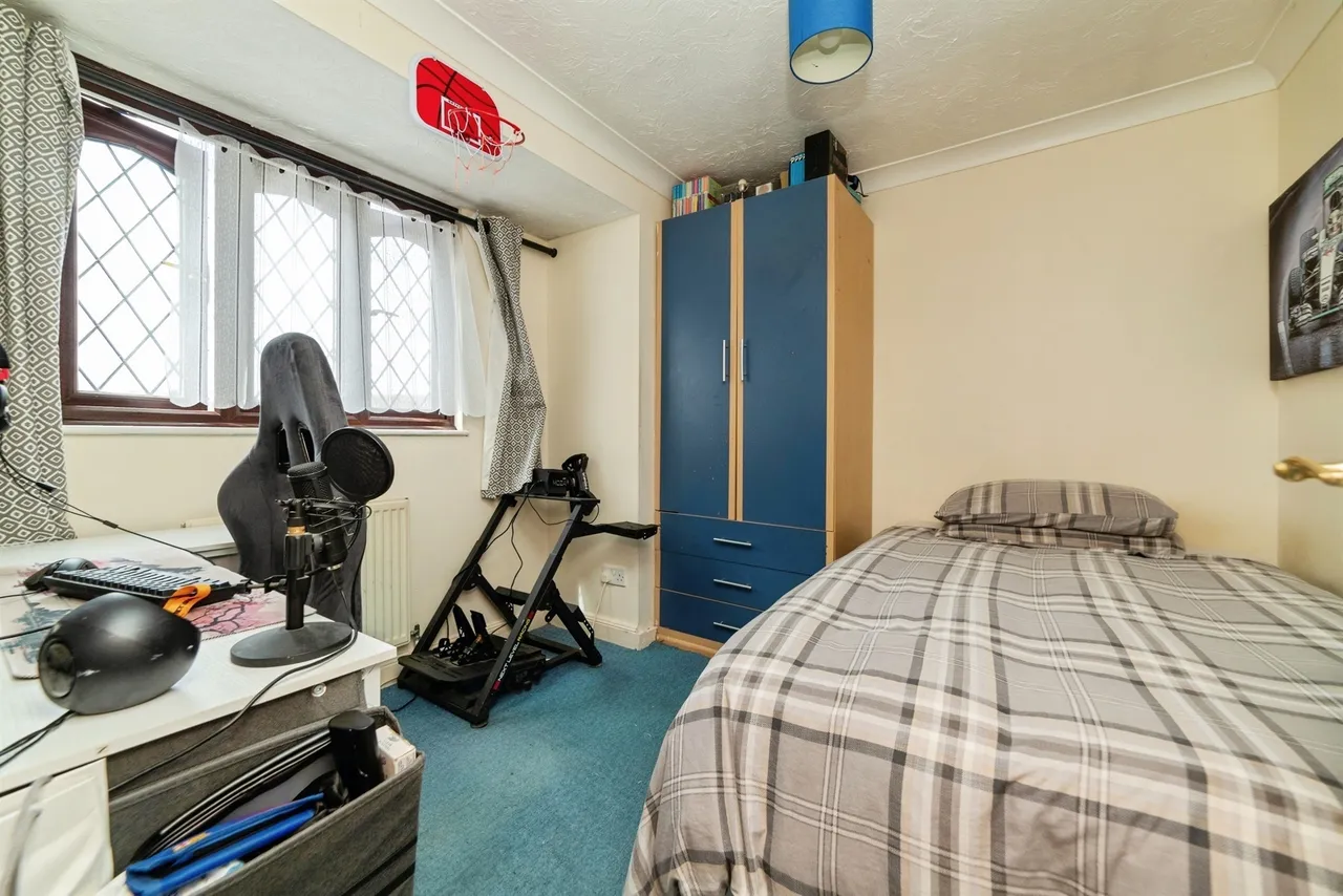 Wheatlands, Chells Manor, SG2, photo 14