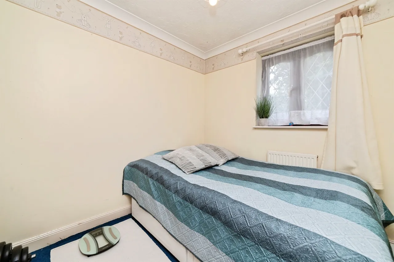 Wheatlands, Chells Manor, SG2, photo 12