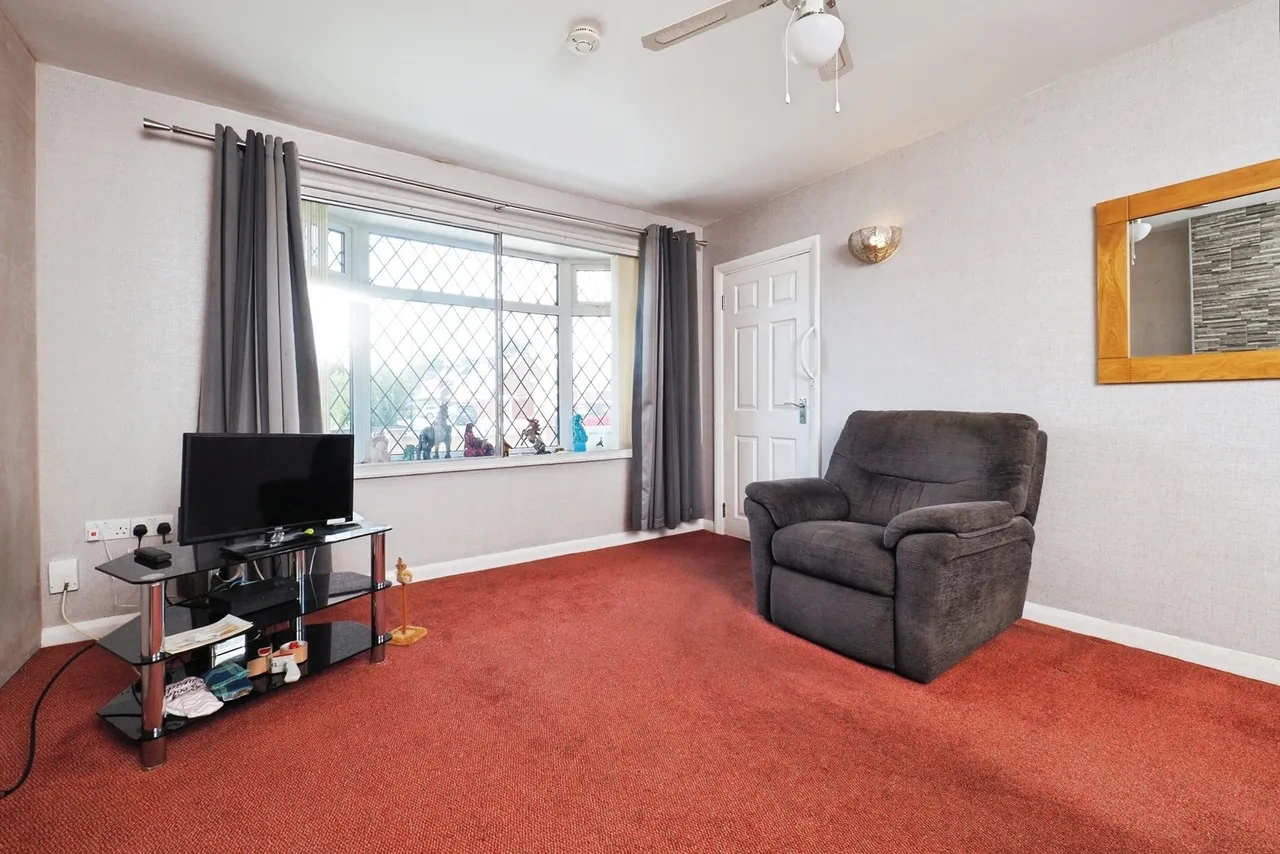 Brookthorpe Way, Silverdale, Nottingham, NG11, photo 7