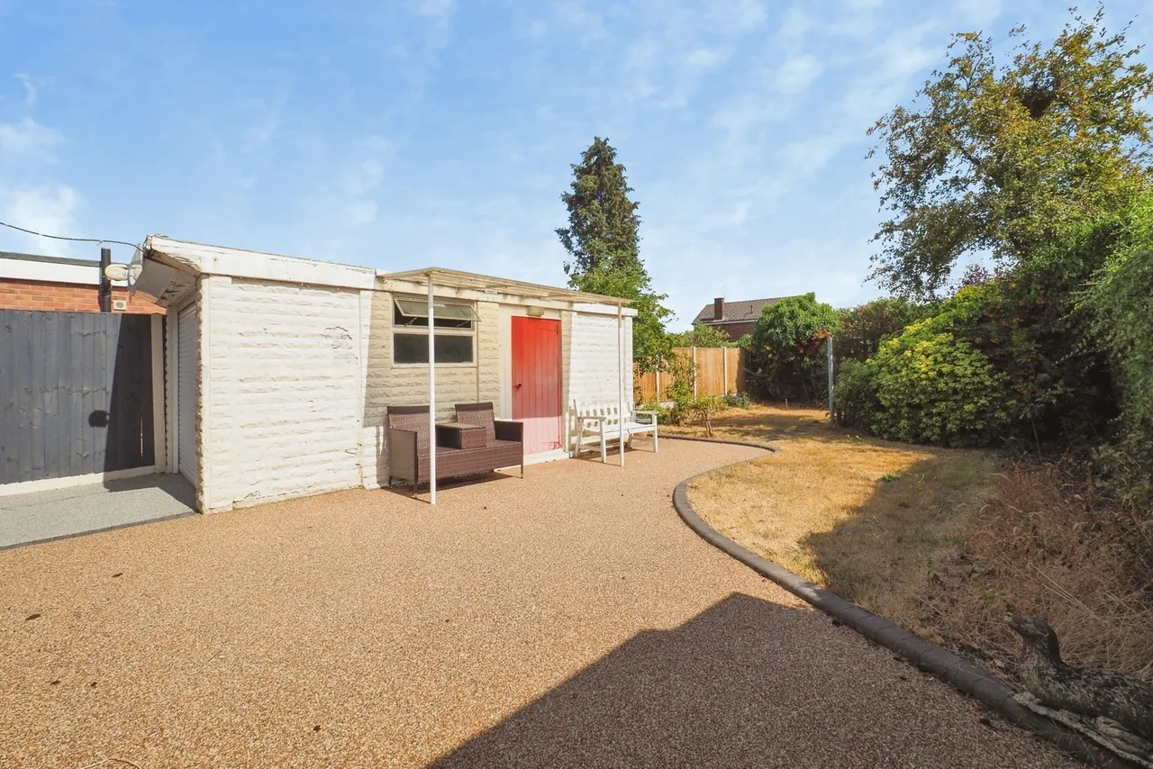 Brookthorpe Way, Silverdale, Nottingham, NG11, photo 11
