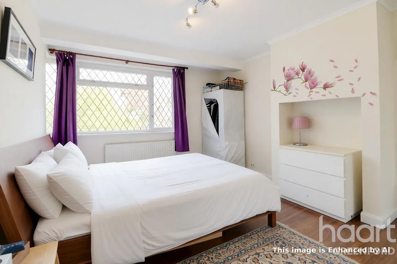 Ferrymead Gardens, Greenford, UB6, photo 10
