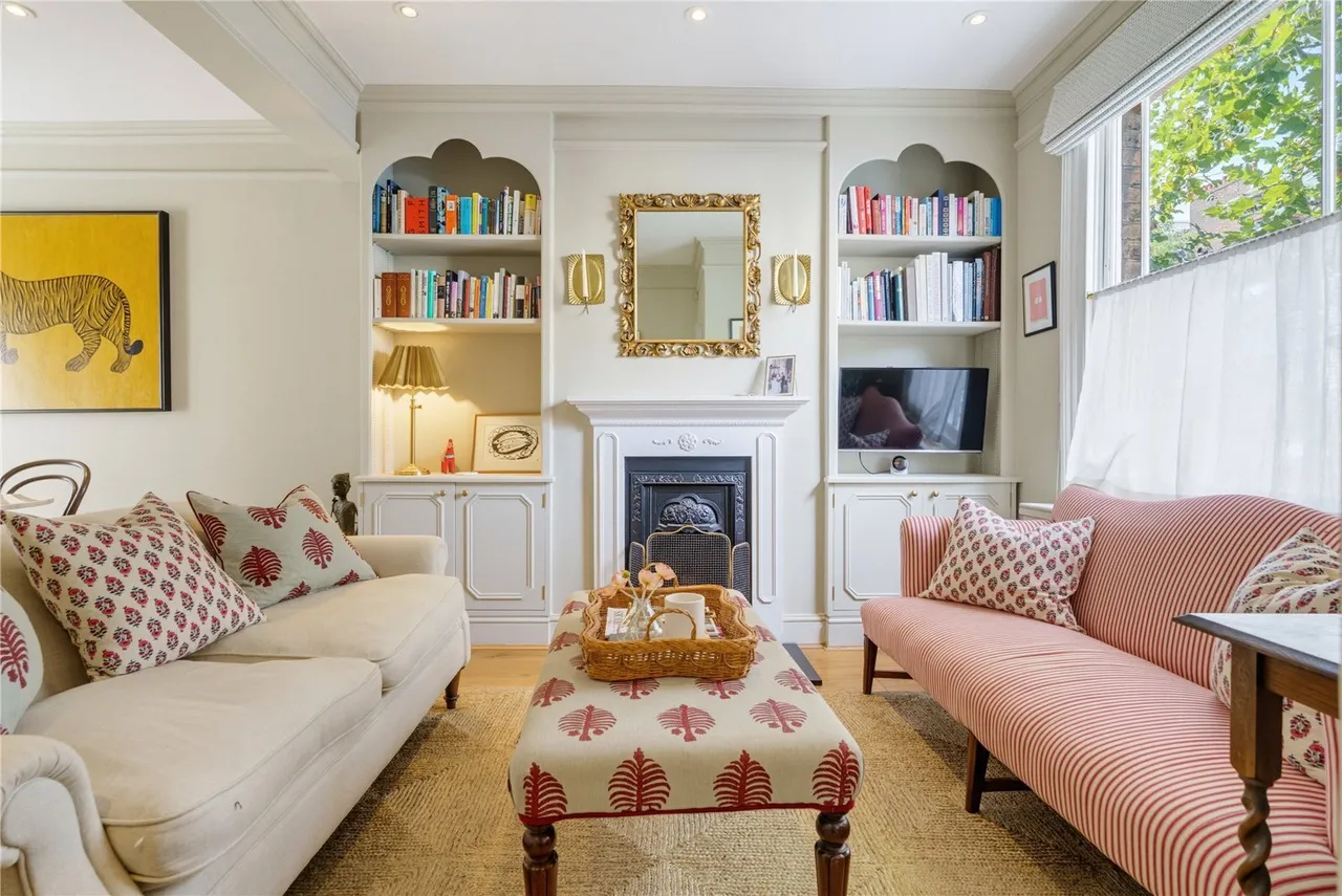 3 bed house for sale, Morrison Street, London, SW11