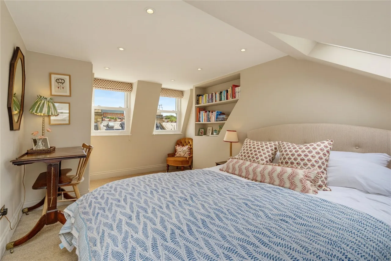 Morrison Street, London, SW11, photo 9