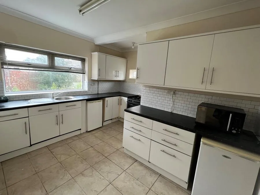 Ladysmith Road, Grimsby, DN32, photo 12