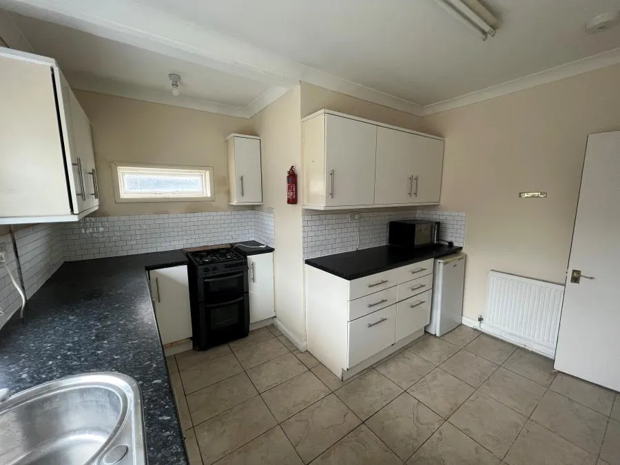 Ladysmith Road, Grimsby, DN32, photo 9