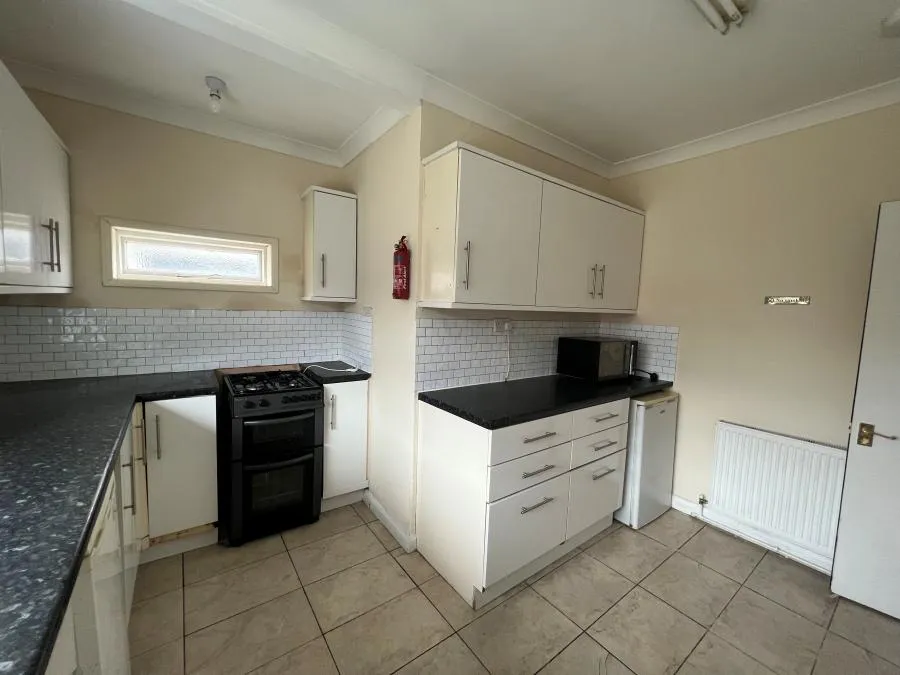 Ladysmith Road, Grimsby, DN32, photo 11