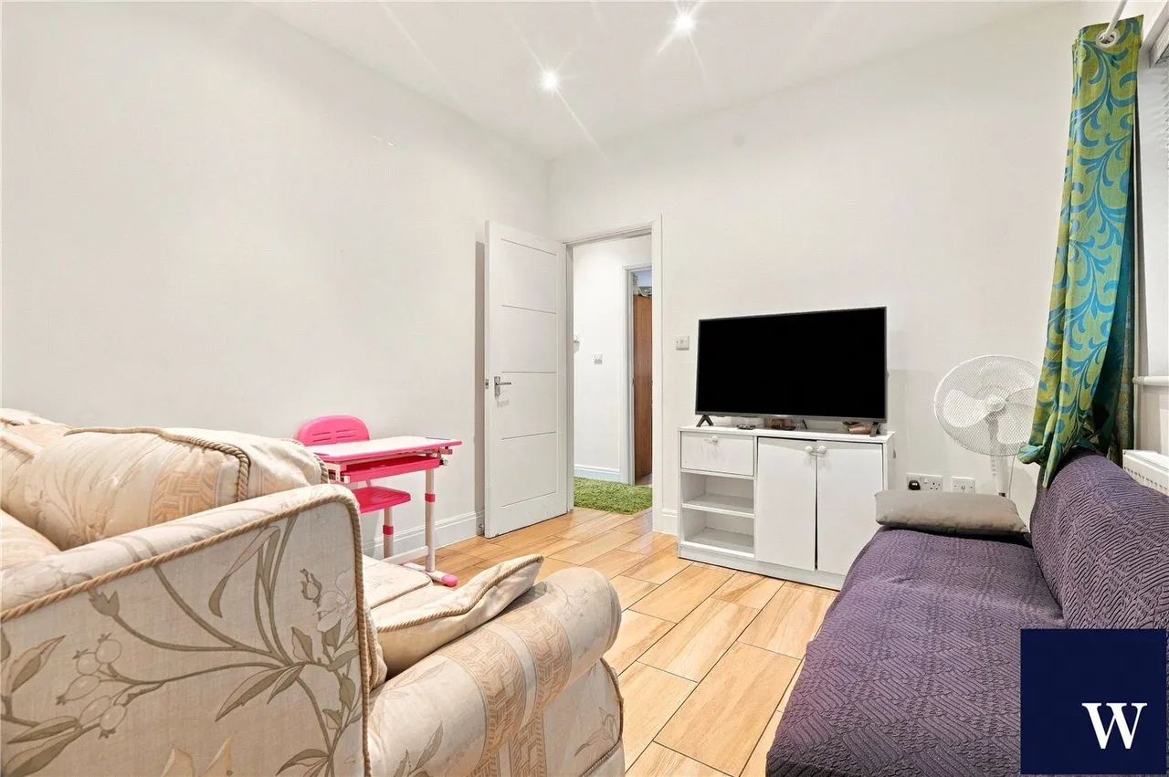 Station Road, Finchley, N3, photo 6