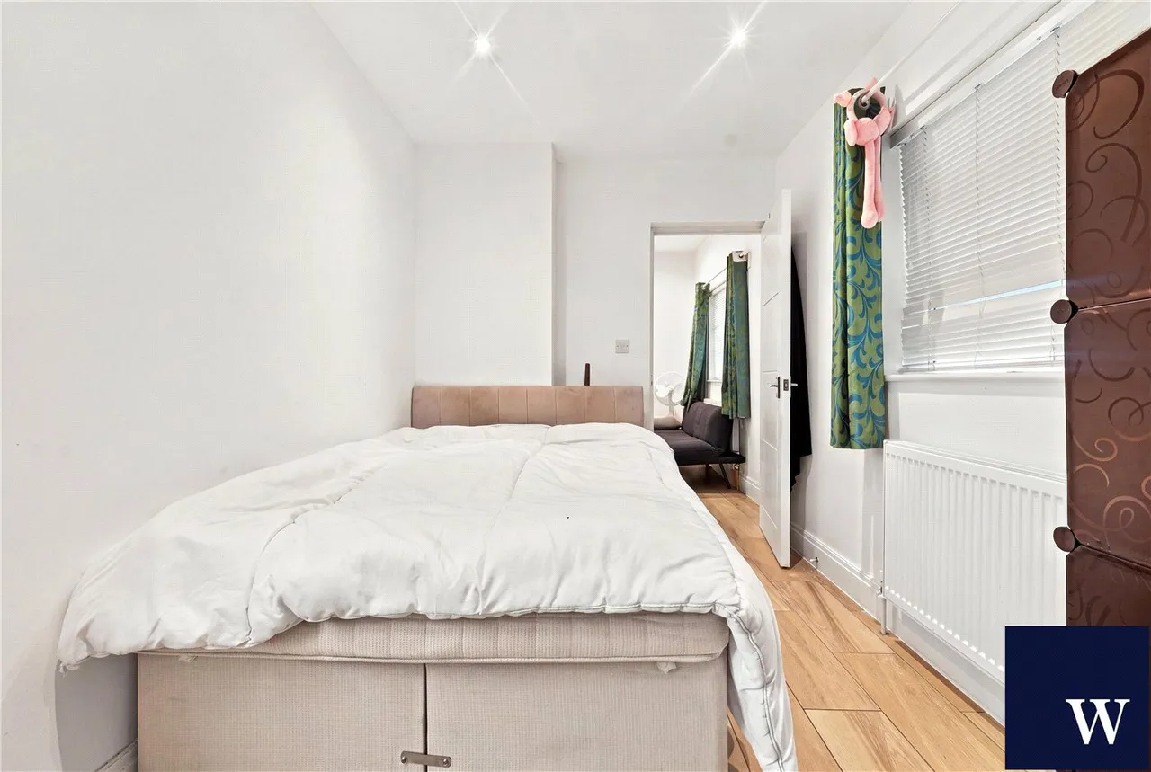 Station Road, Finchley, N3, photo 13
