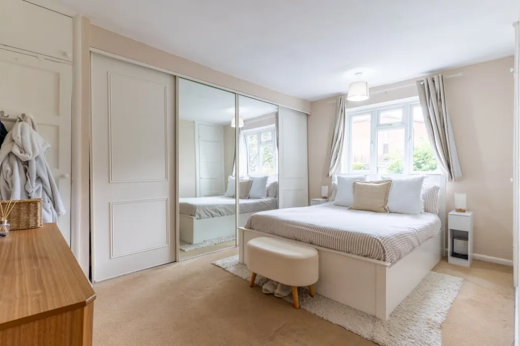 Taunton Vale, Gravesend, DA12, photo 9