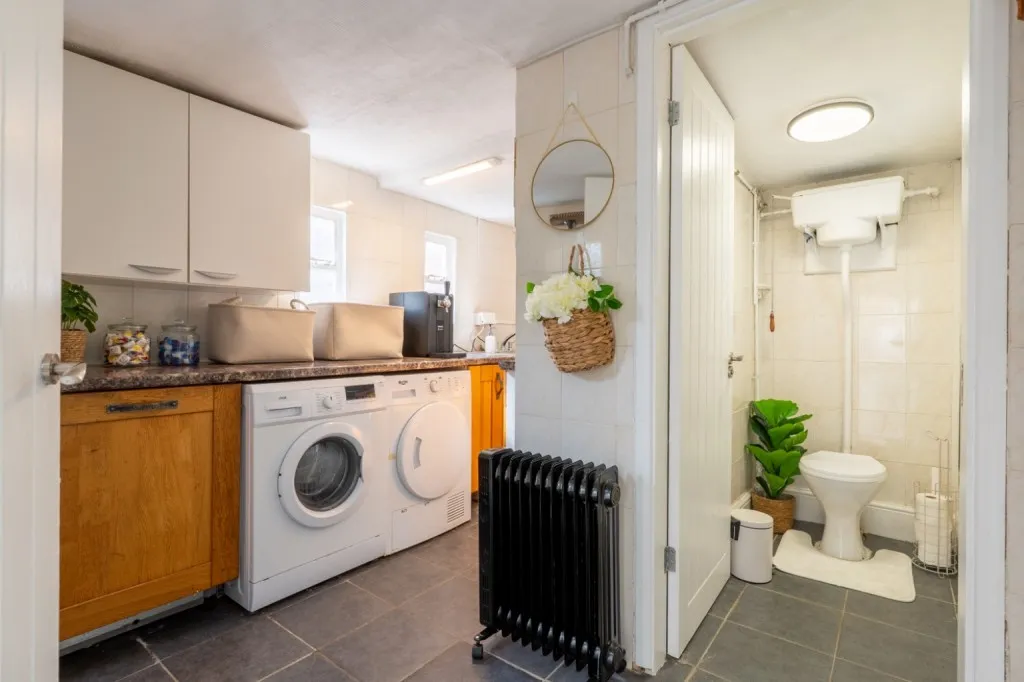 Taunton Vale, Gravesend, DA12, photo 5
