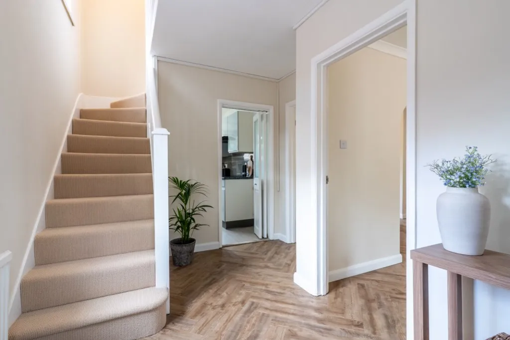 Taunton Vale, Gravesend, DA12, photo 8