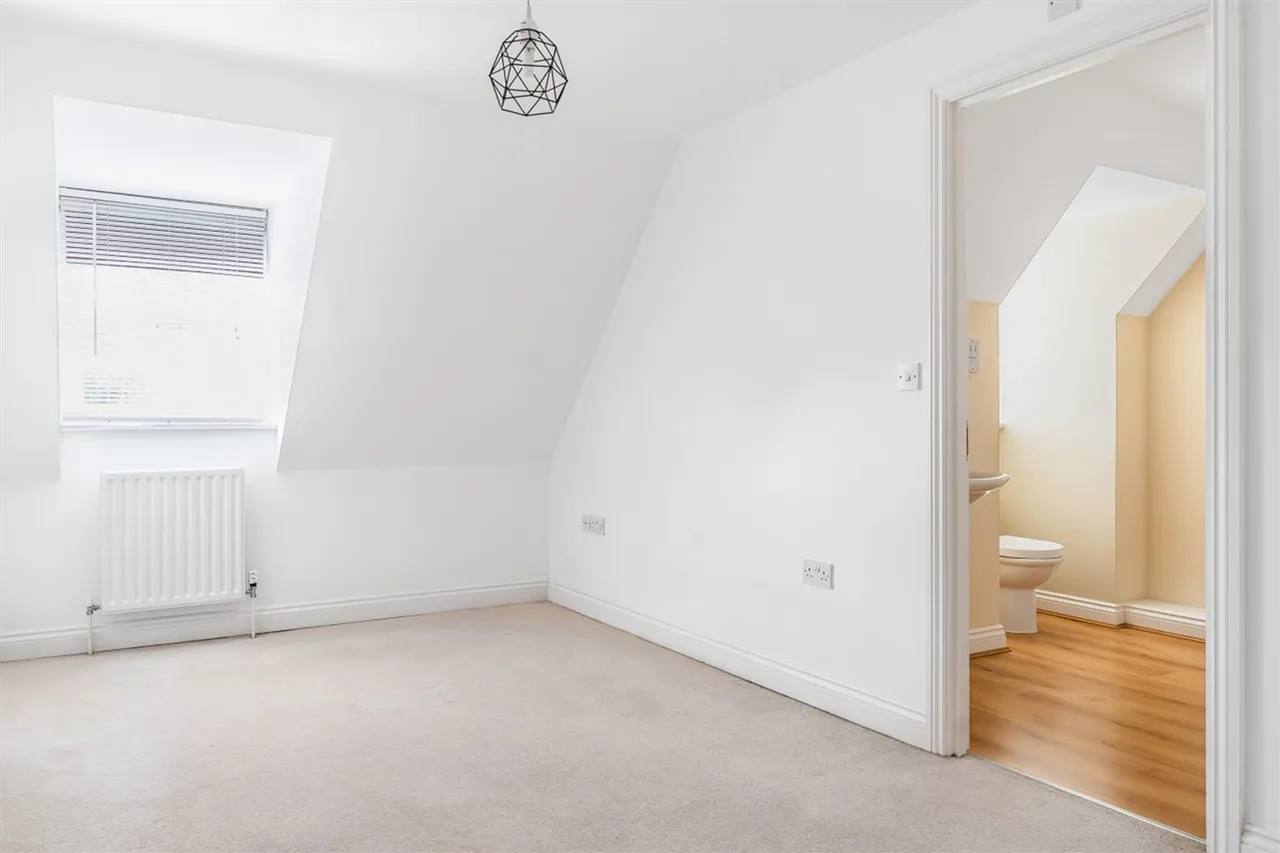 King George Avenue, Town Gate, GU32, photo 7