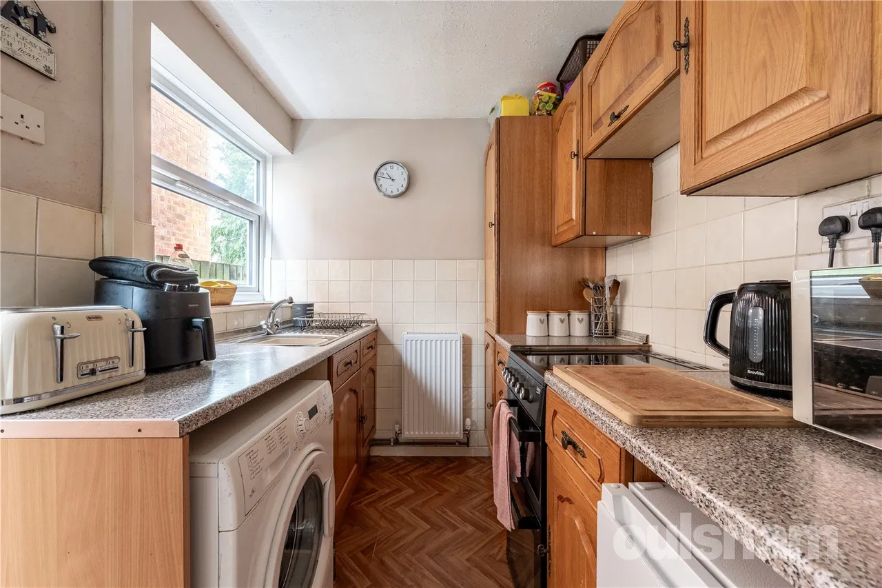 Watkins Gardens, Northfield, Birmingham, B31 2EY, photo 3