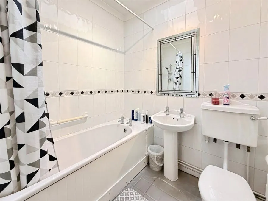 Cromwell Lane, Coventry, CV4, photo 12
