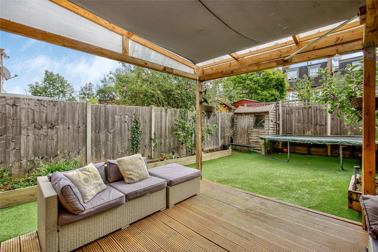 Pendle Road, Furzedown, photo 3