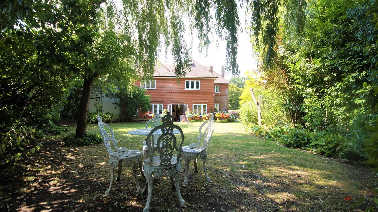 Woodman Lane, Chingford, E4, photo 4