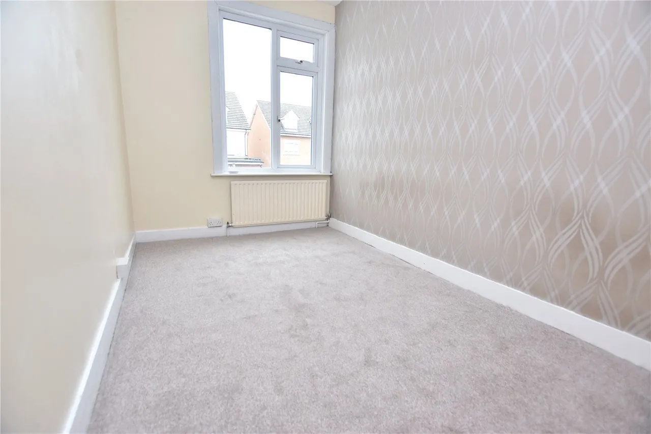 Elm Grove Road, Farnborough, Hampshire, GU14 7RD, photo 9