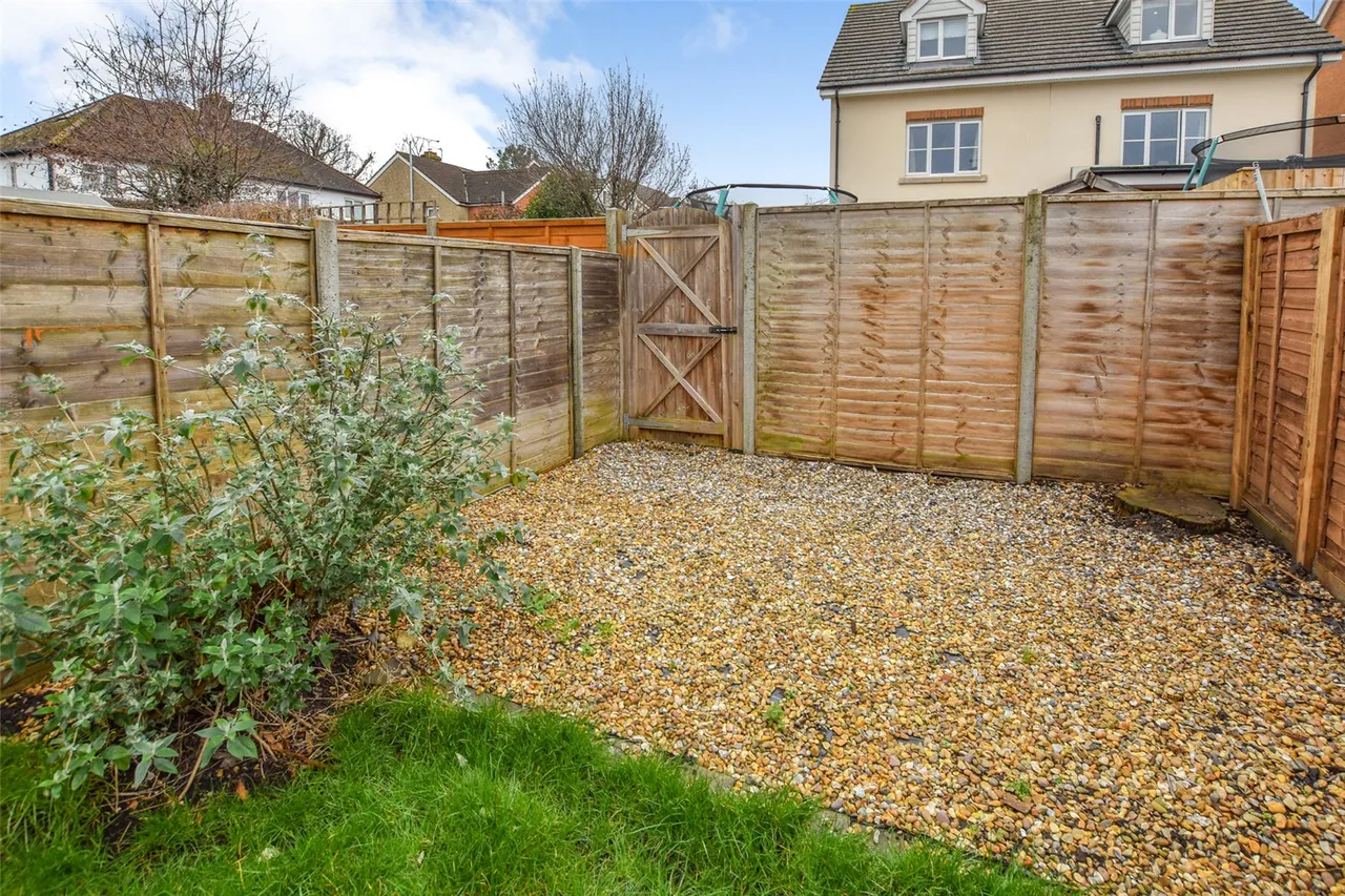 Elm Grove Road, Farnborough, Hampshire, GU14 7RD, photo 15