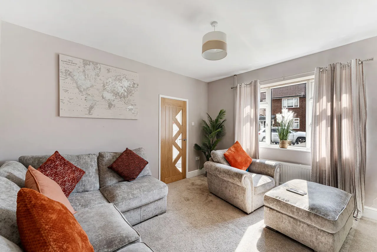 Avon Road, Ashton-In-Makerfield, Wigan, Wigan, WN4 8UD, photo 2