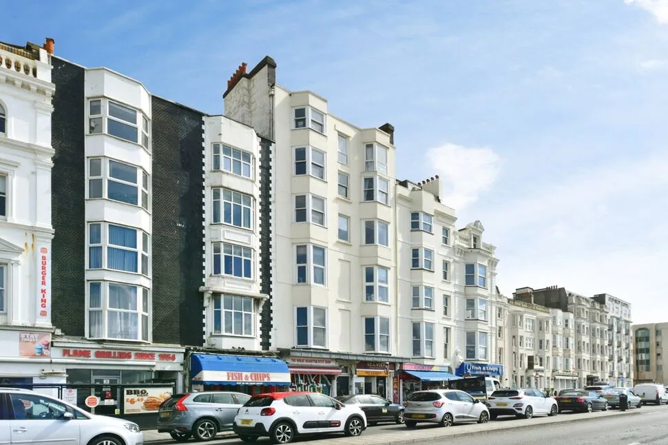1 bed flat for sale — Kings Road, Brighton, East Sussex, BN1