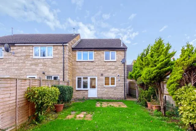 3 bed house for sale, Burwell Meadow, Witney, OX28