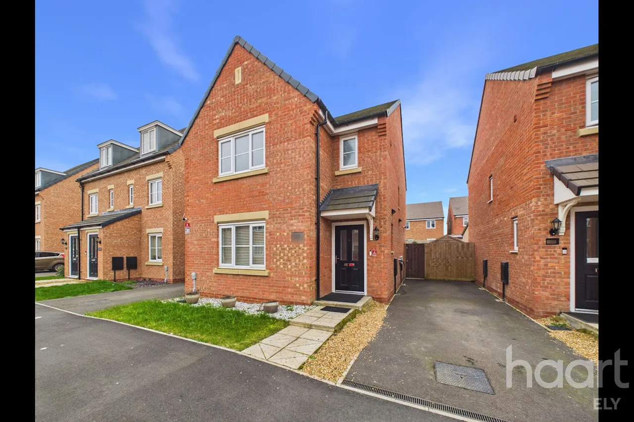 3 bed house for sale, Harvest Way, Littleport, CB6