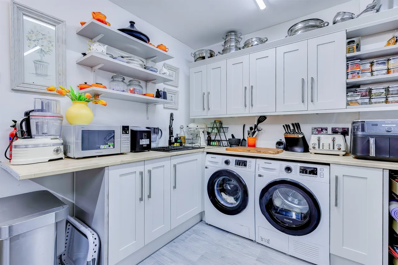 Tynewydd Drive, Cardiff, CF3, photo 34