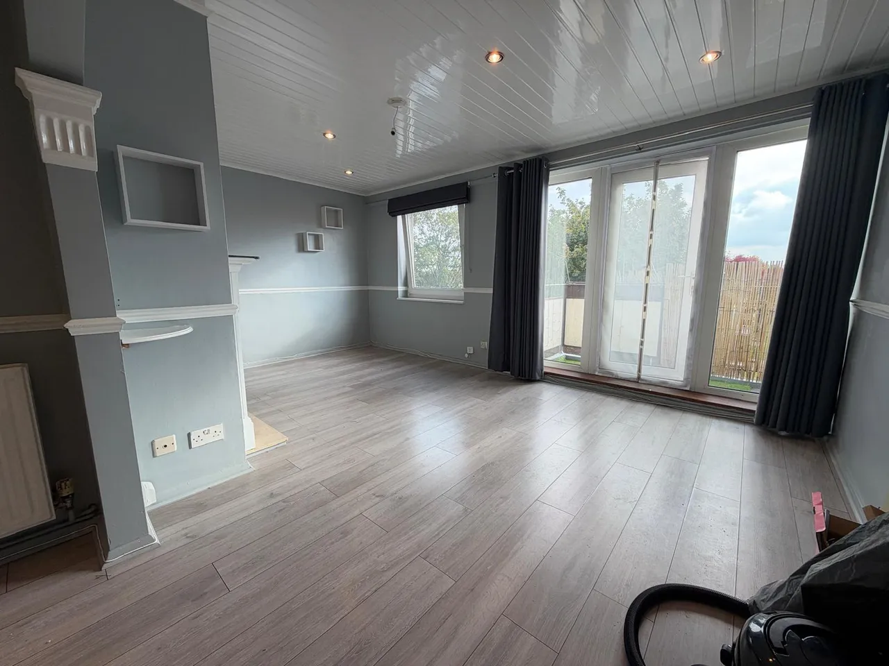Downfield Road, EN8, photo 2