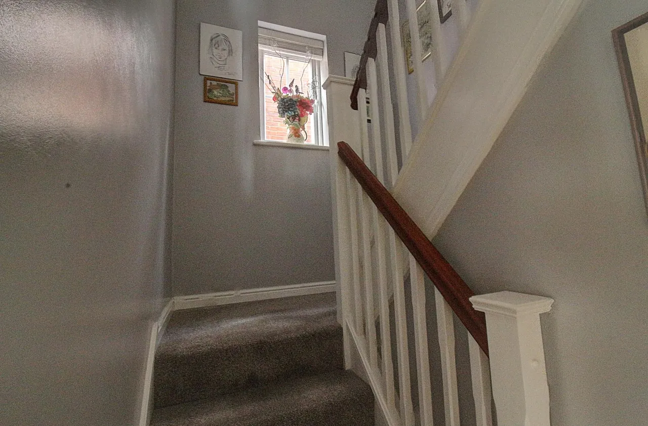Coombe Drive, Nuneaton, CV10, photo 14