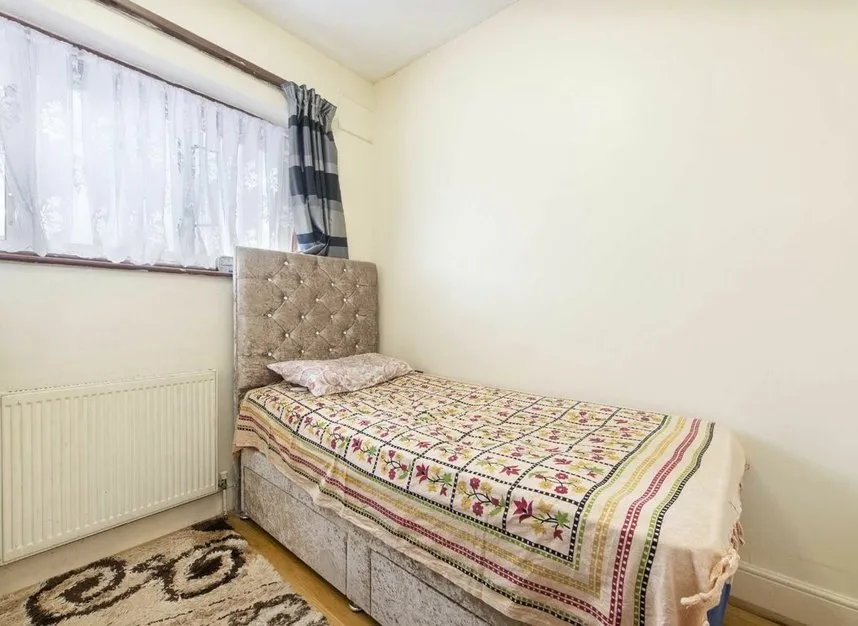 Mount Road, Hendon, NW4, photo 8