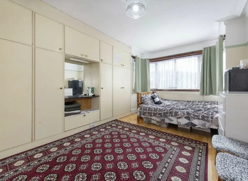 Mount Road, Hendon, NW4, photo 7