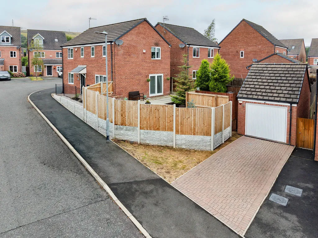 Orama Avenue Whitworth, Rochdale OL12 8ED, photo 25
