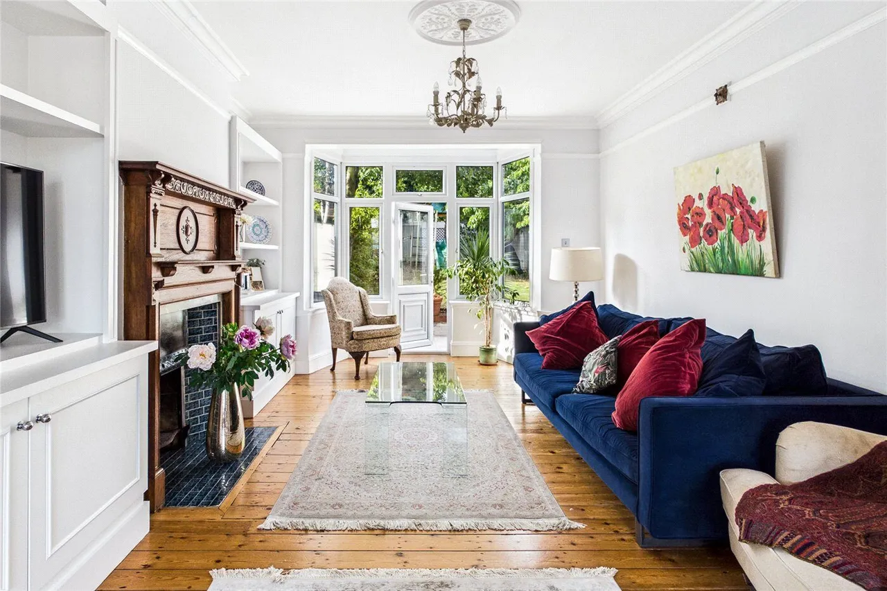 Upper Tulse Hill, London, SW2, photo 2