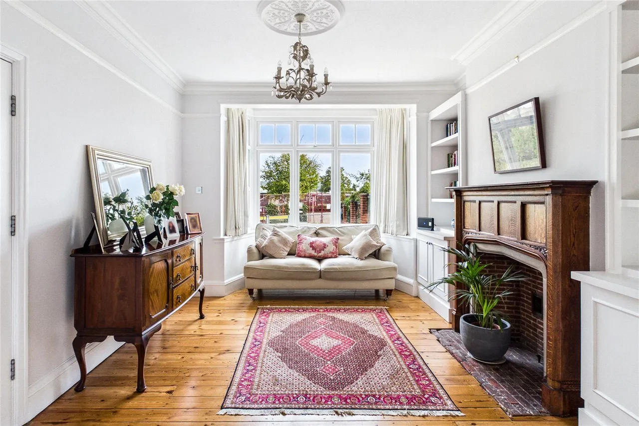 Upper Tulse Hill, London, SW2, photo 3