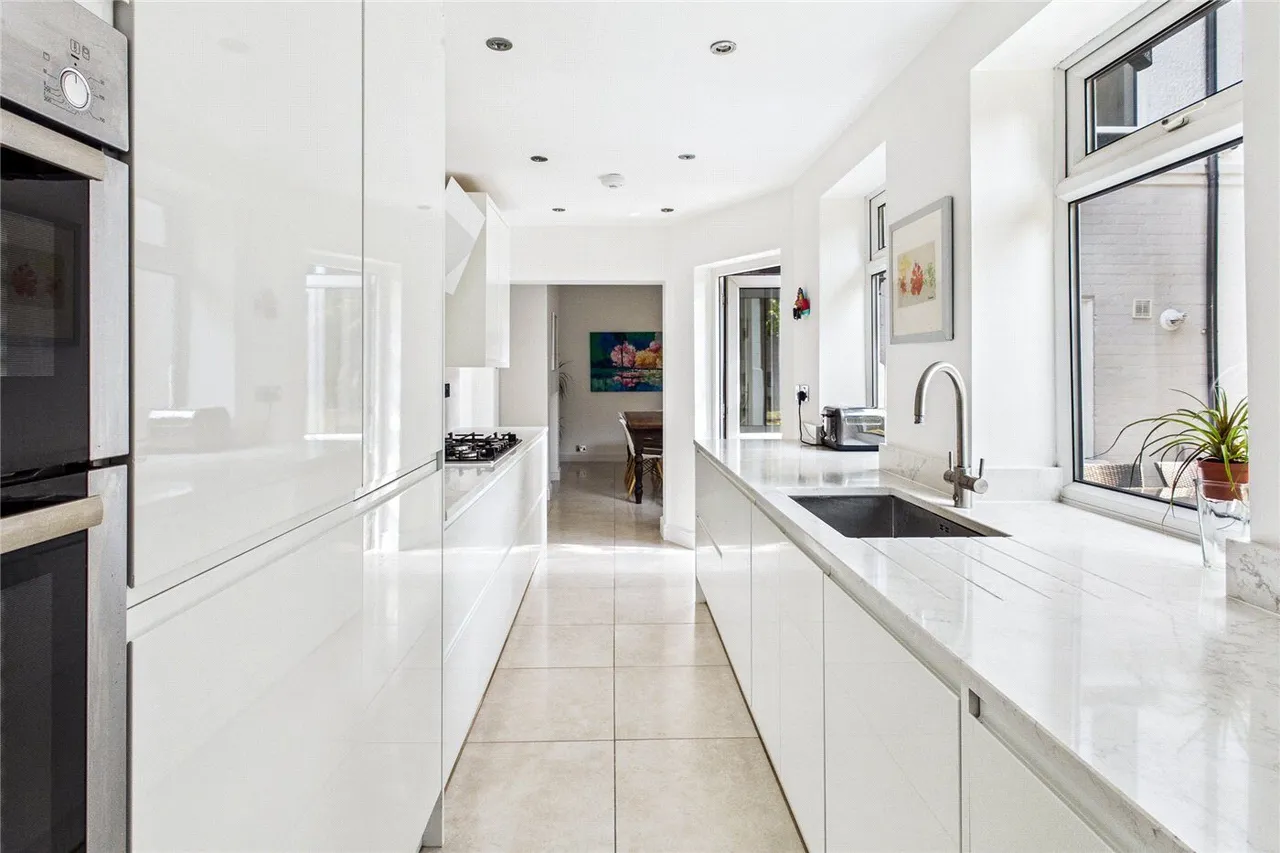 Upper Tulse Hill, London, SW2, photo 7