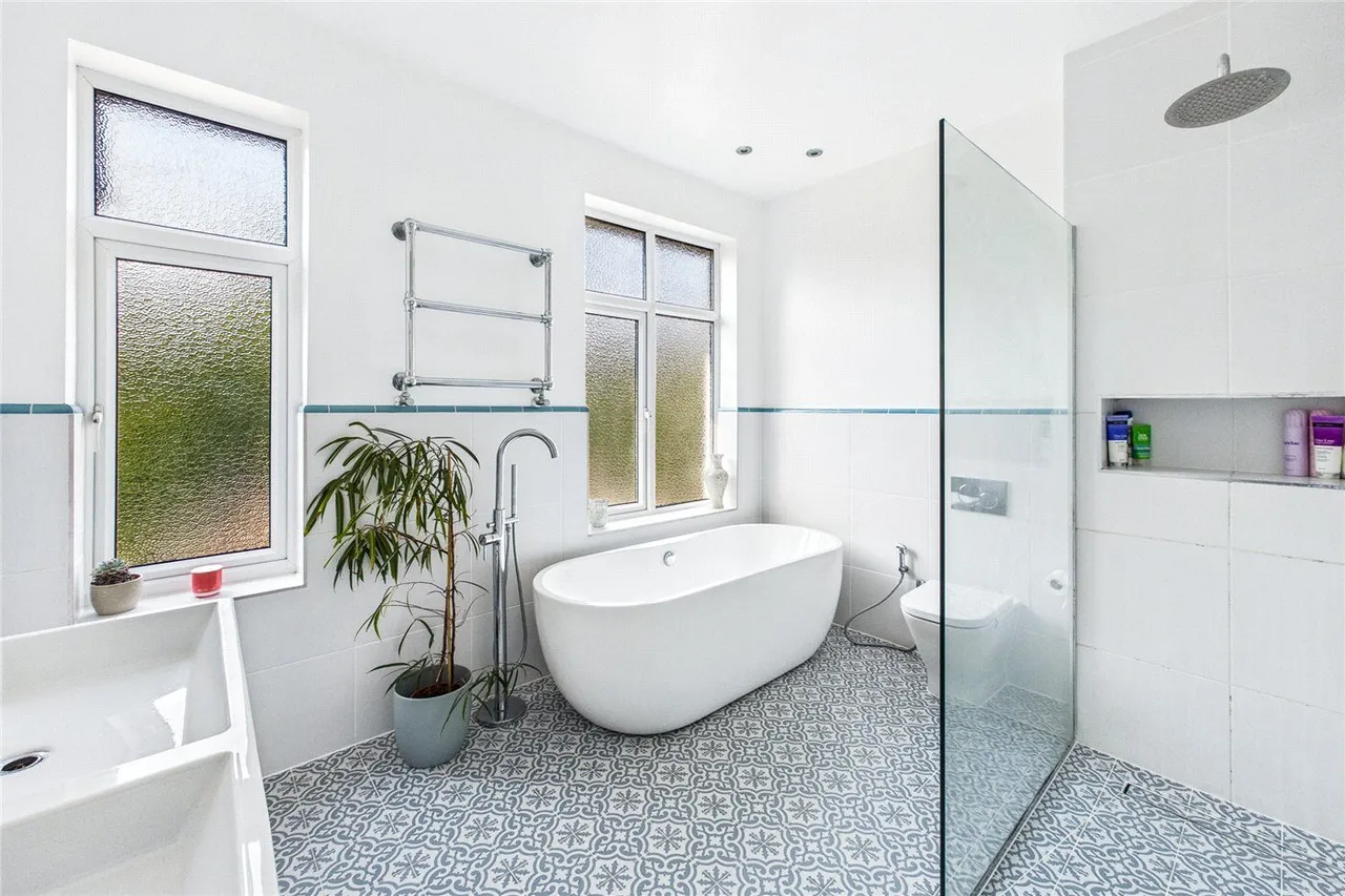 Upper Tulse Hill, London, SW2, photo 15
