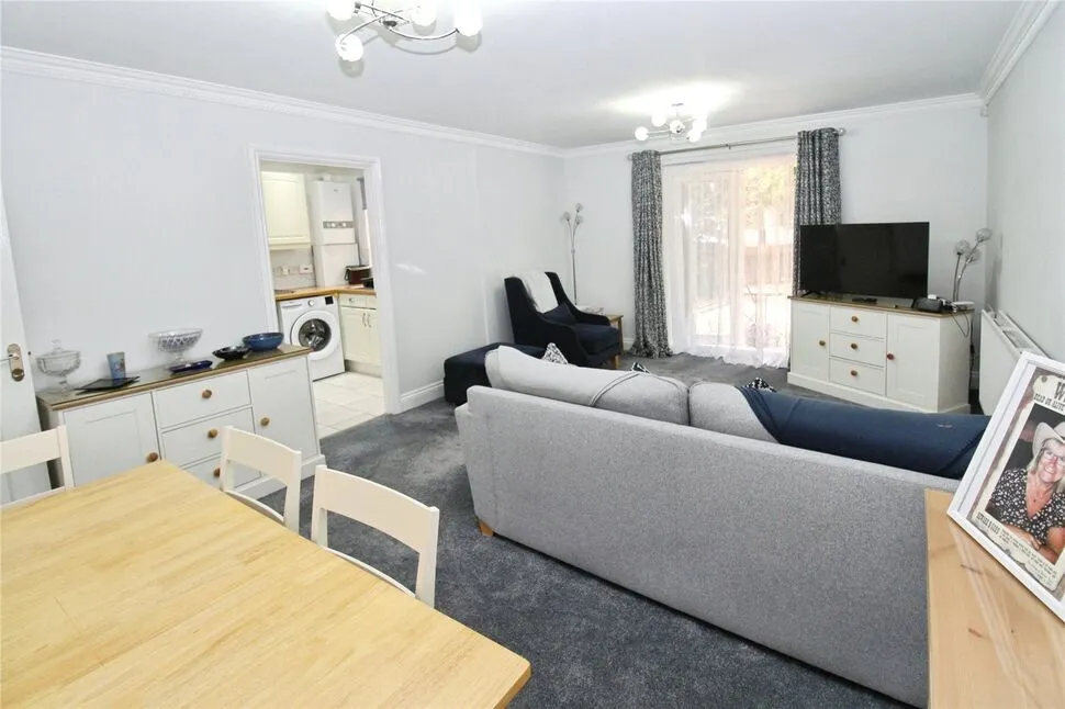 Winchester Road, Southampton, Hampshire, SO16, photo 9
