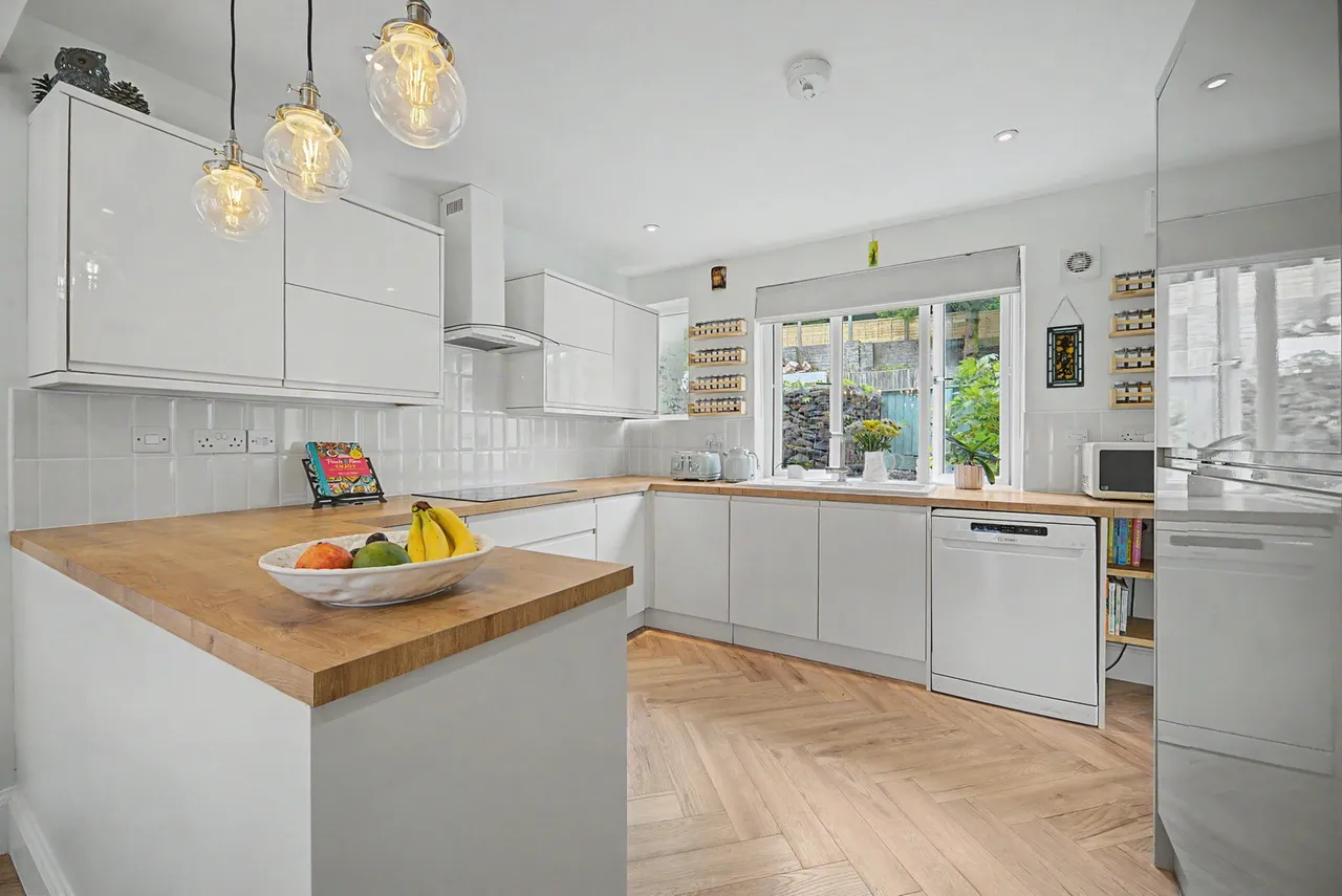 Voylart Road, Dunvant, SA2, photo 16