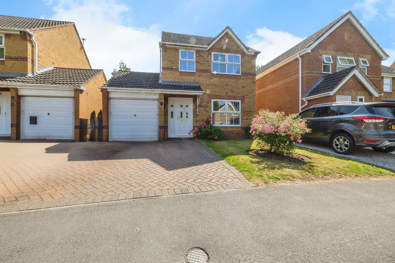 3 bed house for sale — Sycamore Crescent, LINCOLN