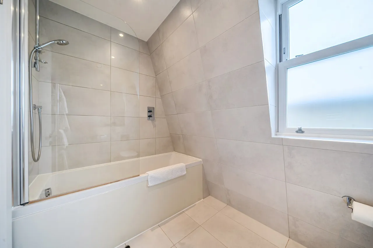 Barclay Road, Fulham, London, SW6, photo 9