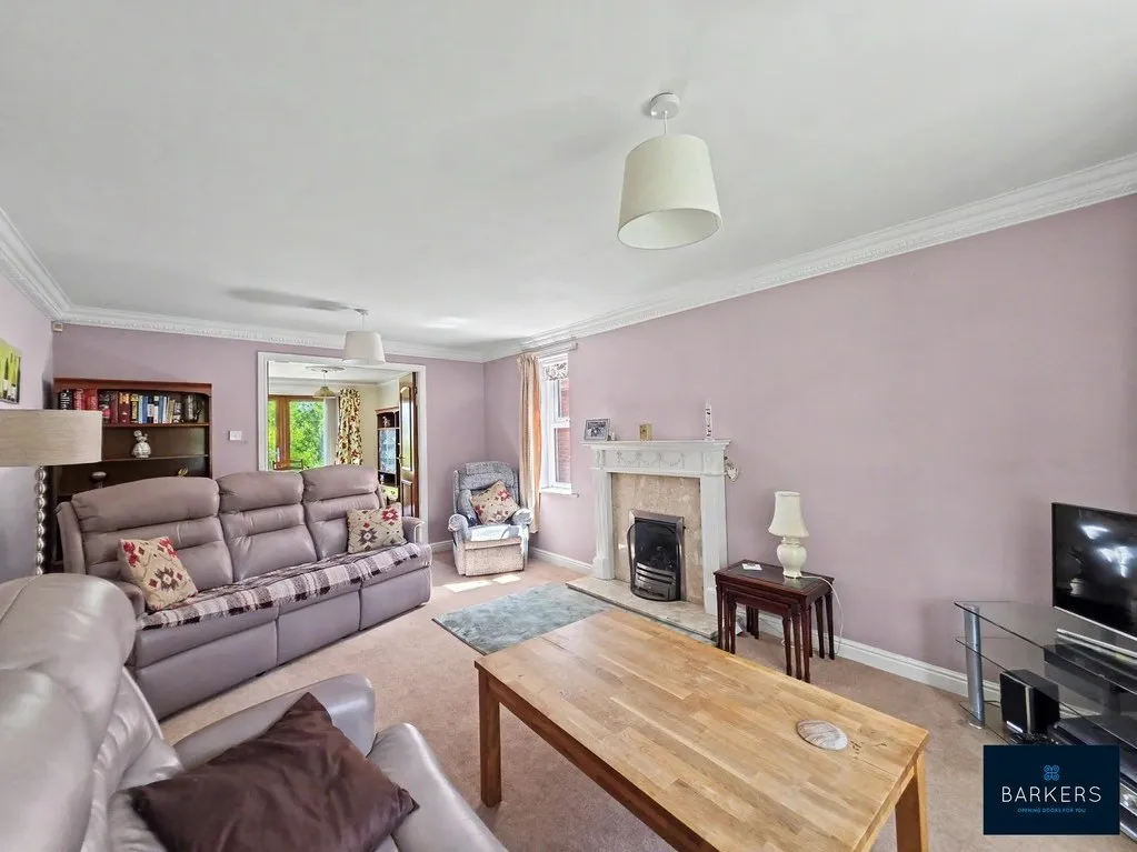 Hodgson Lane, Drighlington BD11 1BW, photo 18