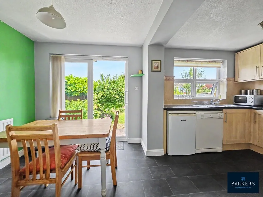 Hodgson Lane, Drighlington BD11 1BW, photo 19