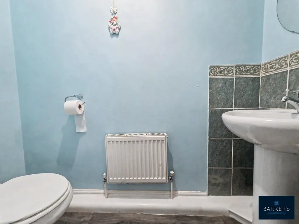 Hodgson Lane, Drighlington BD11 1BW, photo 20