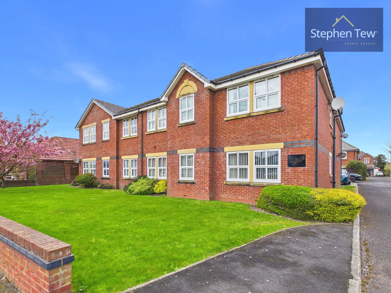 2 bed flat for sale, Squires Gate Lane, Blackpool, FY4