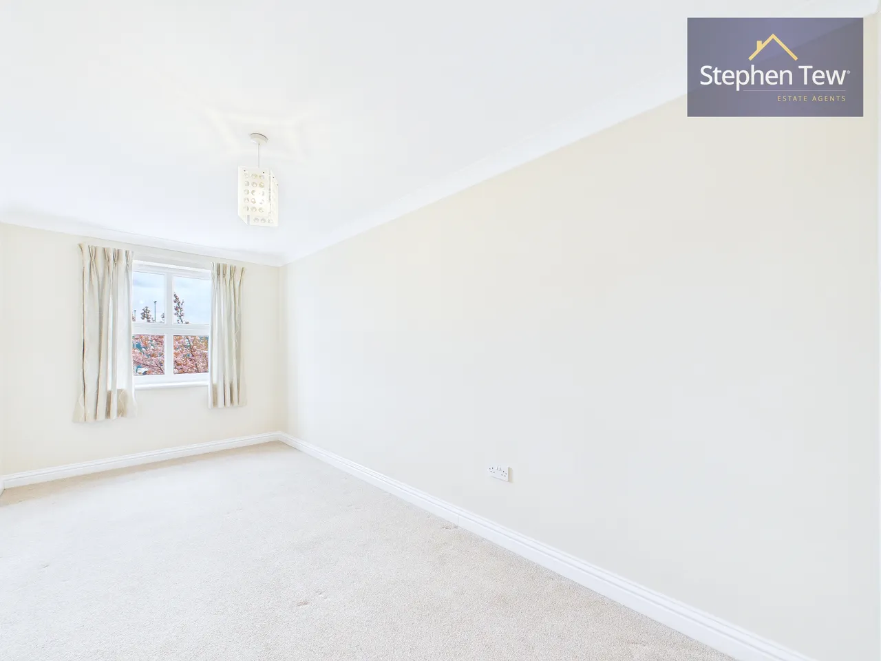 Squires Gate Lane, Blackpool, FY4, photo 7