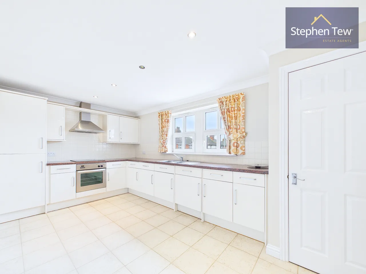 Squires Gate Lane, Blackpool, FY4, photo 3