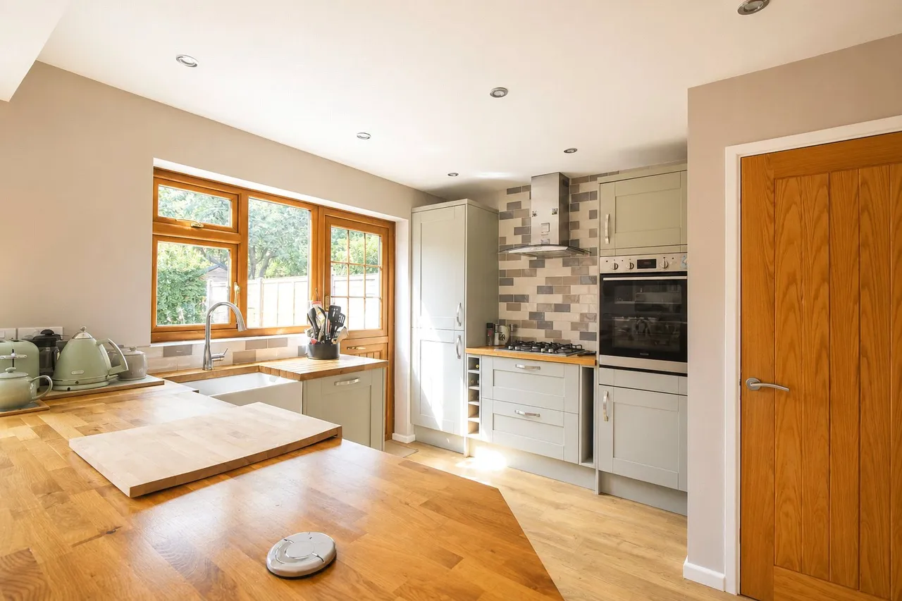 Mill Close, Sherfield-on-Loddon, Hook, Hampshire, RG27 0AQ, photo 10