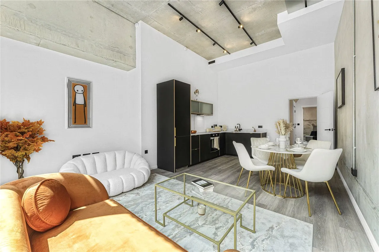 2 bed flat for sale, Windmill Lane, Maryland Point, E15