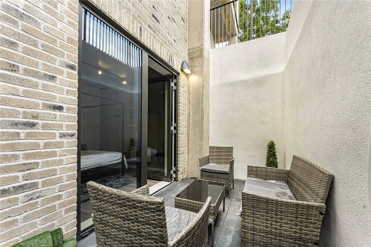 Windmill Lane, Maryland Point, E15, photo 10