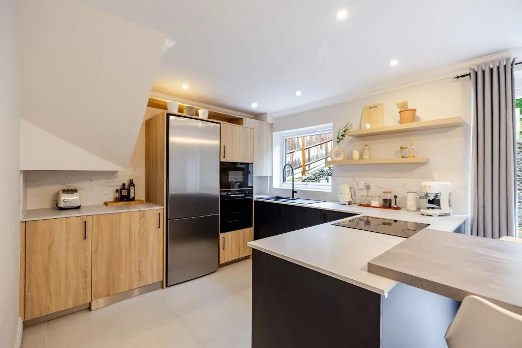 Hillbury Road, Warlingham, photo 16